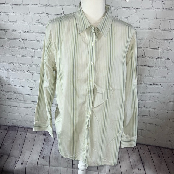 2X Jones New York Signature long sleeve button down blouse. Green striped - Picture 1 of 4